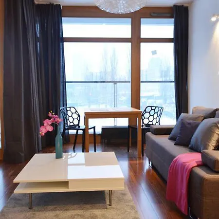 Exclusive - Wola Apartment *