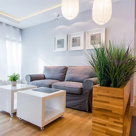 Exclusive - Wola Lejlighed Warszawa