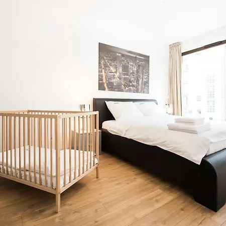 Exclusive - Wola Βαρσοβία