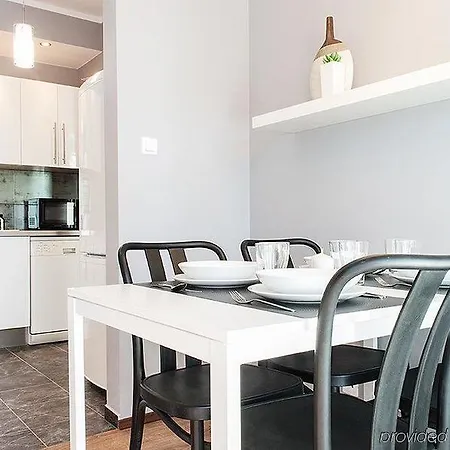 Exclusive - Wola Apartmán Varšava